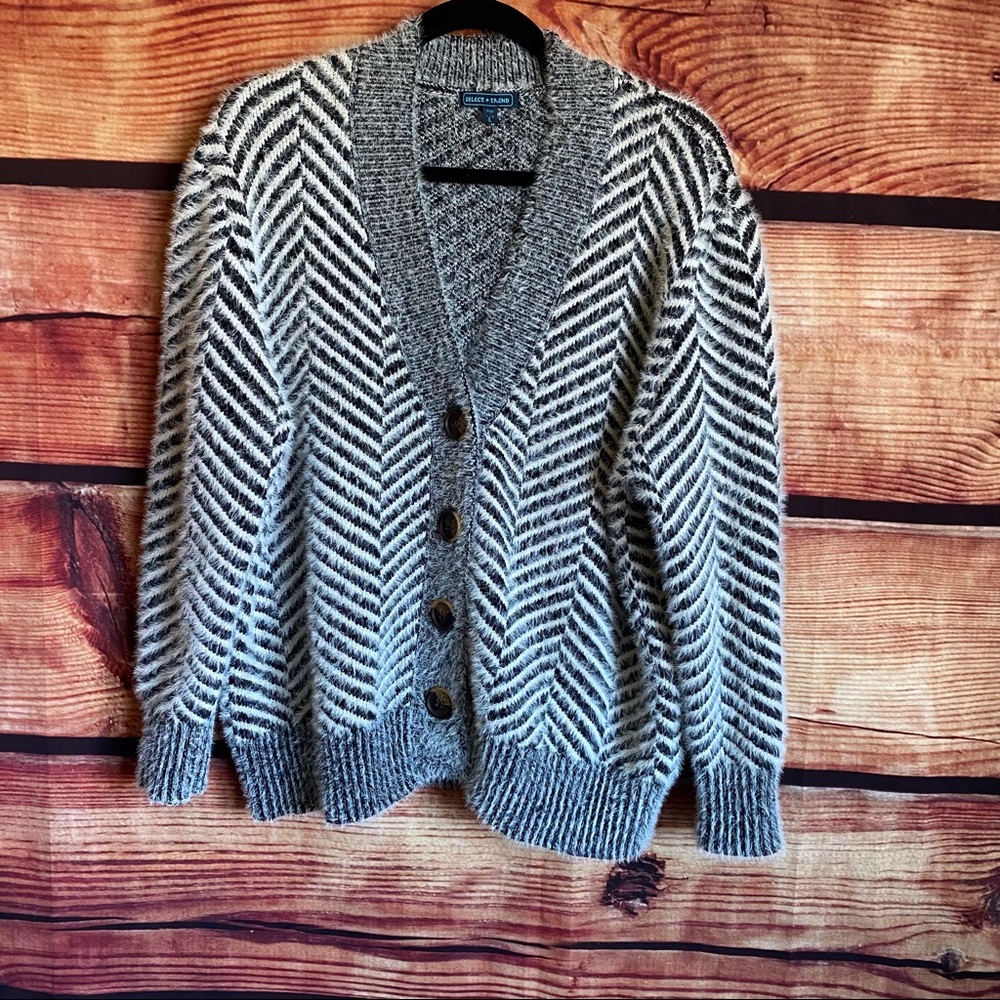 Select + Trend Thick Fuzzy Cardigan